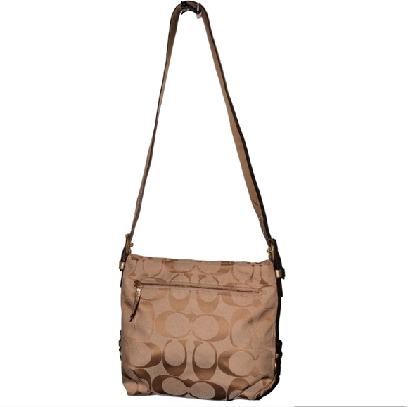 Coach signature hobo bag, tan and gold - Picture 1 of 15